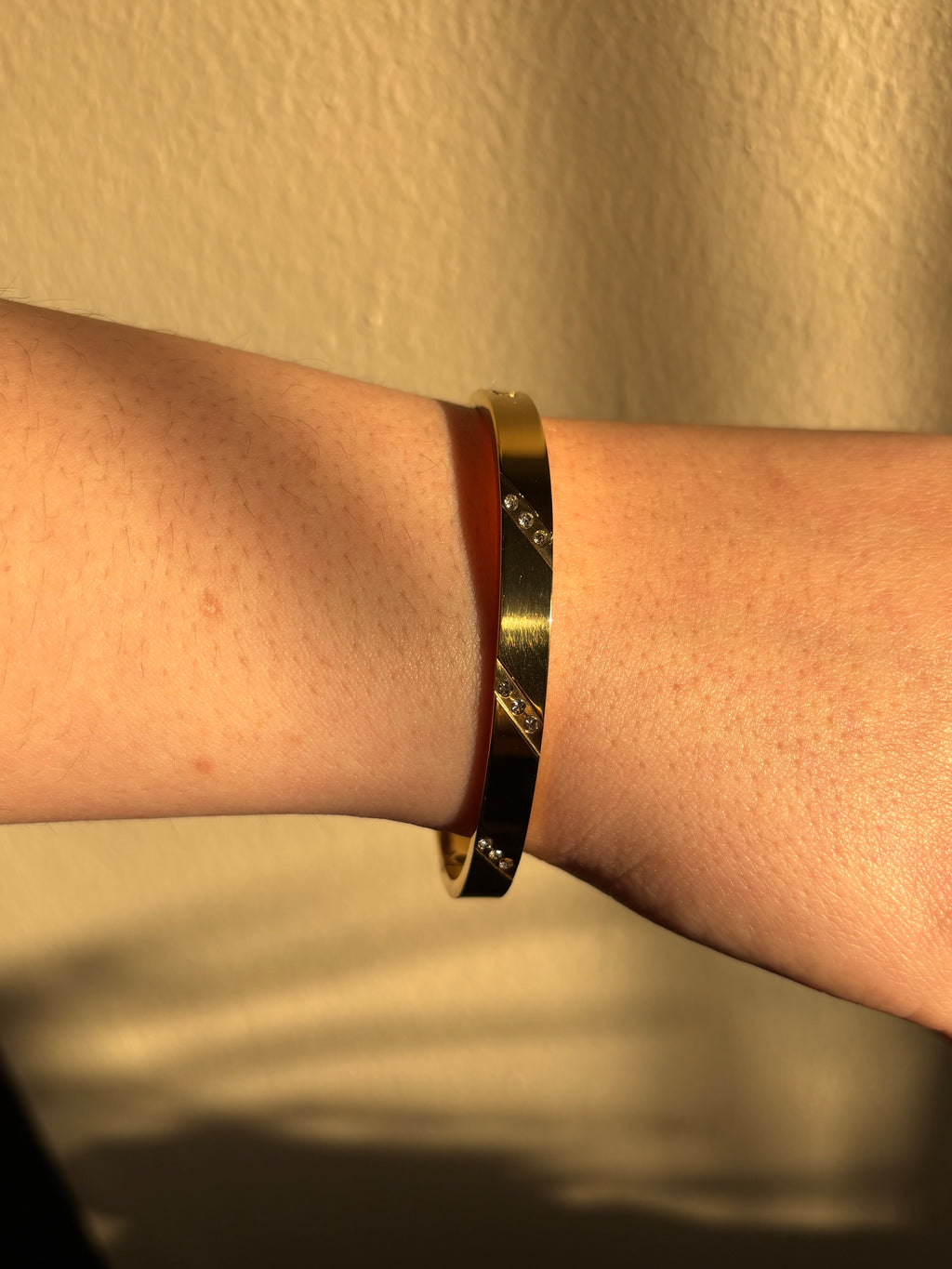 Sweetheart Note Bangle